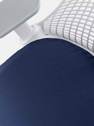 Contoured seat pad made of supportive injection-molded foam provides lasting comfort.
