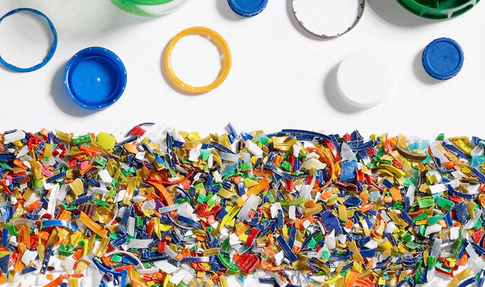 Composed of recycled materials, Sayl helps divert plastic waste from the ocean. 