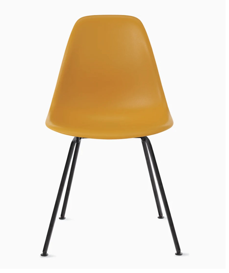 Eames Molded Plastic Side Chair