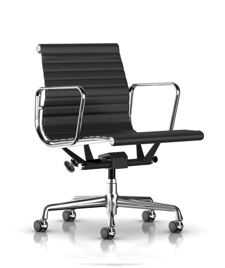 Eames Aluminum Group Chair
